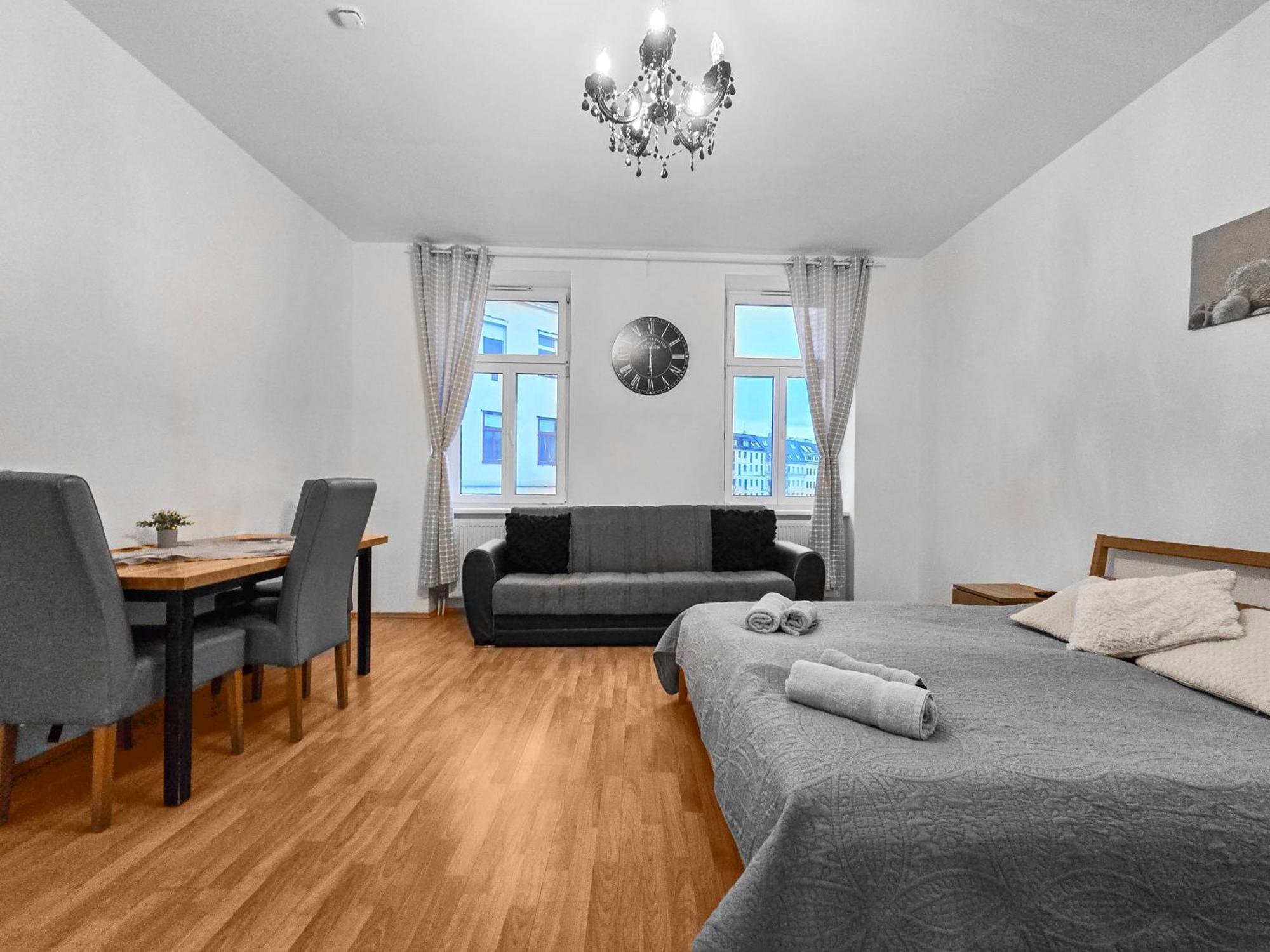 Modern Three-Bedroom, Triple King Beds Vídeň Exteriér fotografie